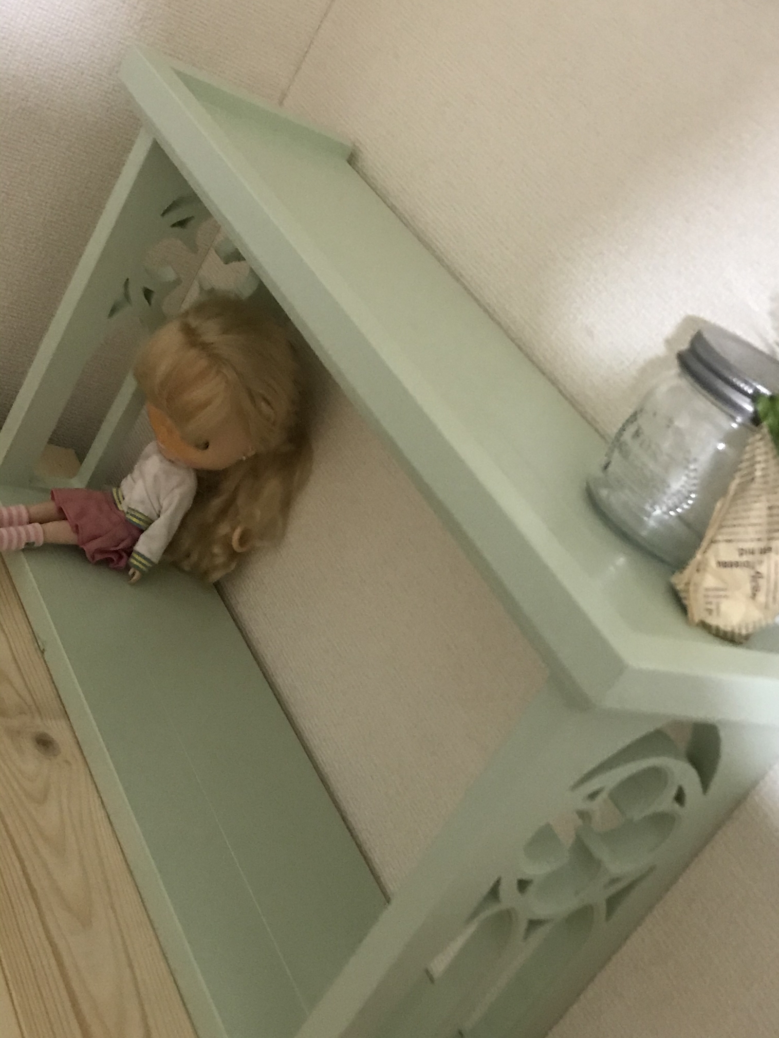 ゴシック飾り棚 ブライスドールハウス にも使ってね