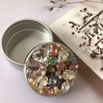 きらきら輝くビジュー飾りの小物入れ★ピルケース