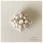 ビーズ刺繍ブローチ　White Crystal 
