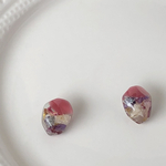 𝕜𝕦*𝕞𝕠𝕞𝕠𖦥⚘𖡡𖤣ボルドーカラー アンティーク フラワー 小ぶり 変形 レジン ピアス 