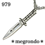 979.ナイフ、ダガーのネックレス