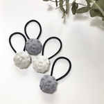 C&S 小さなプルメリア　くるみボタンのヘアゴム　2.9cm