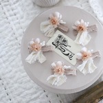 baby hair clip (  beige on beige  )