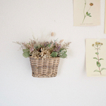 小さなお花畑のBasket arrangement
