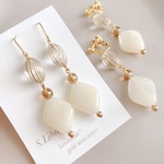 écru*エクリュベージュストーン  ピアス イヤリング