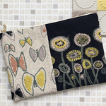 sky flower & path 大きなポーチ　ミナペルホネンの刺繍生地