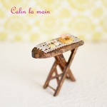 miniature christmas Ironing board　A ～ドールハウス・ミニチュア
