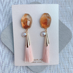 タッセルピアス✔︎送料無料