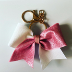 ☆キラキラリボンチャーム☆チアリボン風☆キーホルダー☆