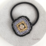 076 スクエアのビーズ刺繍ヘアゴム black