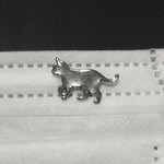 マスクピアス　てくてくネコちゃん　