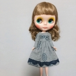 （Discount!💓）北欧調刺繍コットンのナチュラルワンピース　ブライス　リカちゃん　アウトフィット