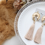 【New】mat gold tassel