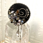 数量限定¥800送料無料　ラウンドブローチ　渦巻