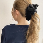 バナナクリップLサイズ　Net circle velvet ネットサークルベルベットblack アトリエシュシュ　オリジナルクリップ
