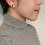 ブラック　ゴールド　ロング　ピアス　イヤリング　チェーン　片耳　アシメトリー　韓国　流行り