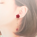 【bordeaux】ツルバラのイヤーアクセサリー