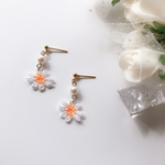 マーガレット と パール の ピアス