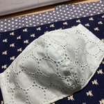 ほんのりグリーン　レースマスク