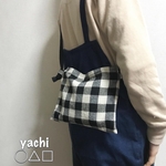 4wayで使える　コットンリネン　チェックのサコッシュ❤︎ショルダーバッグ