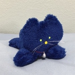 寝そべりネコちゃん【ネイビー】ぬいぐるみ①