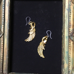 金の翼なピアス（イヤリング変更可）