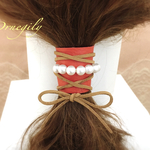 紐　アレンジ 革 調 アクセサリー おしゃれ ヘアアクセサリー ひも アレンジ フェイク レザー スエード お呼ばれ 個性的 結婚式 大人 