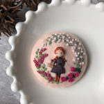 フエルト刺繍ブローチ　赤毛のアン