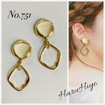 No.751 ❁¨̮ ゴールドパーツのピアス・イヤリング