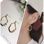 ✨＼再販／✨【金属アレルギー対応】✴︎シンプルに✴︎✴︎変形オーバルリングピアス✨