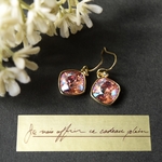 Swarovski ブルーローズ フックピアス