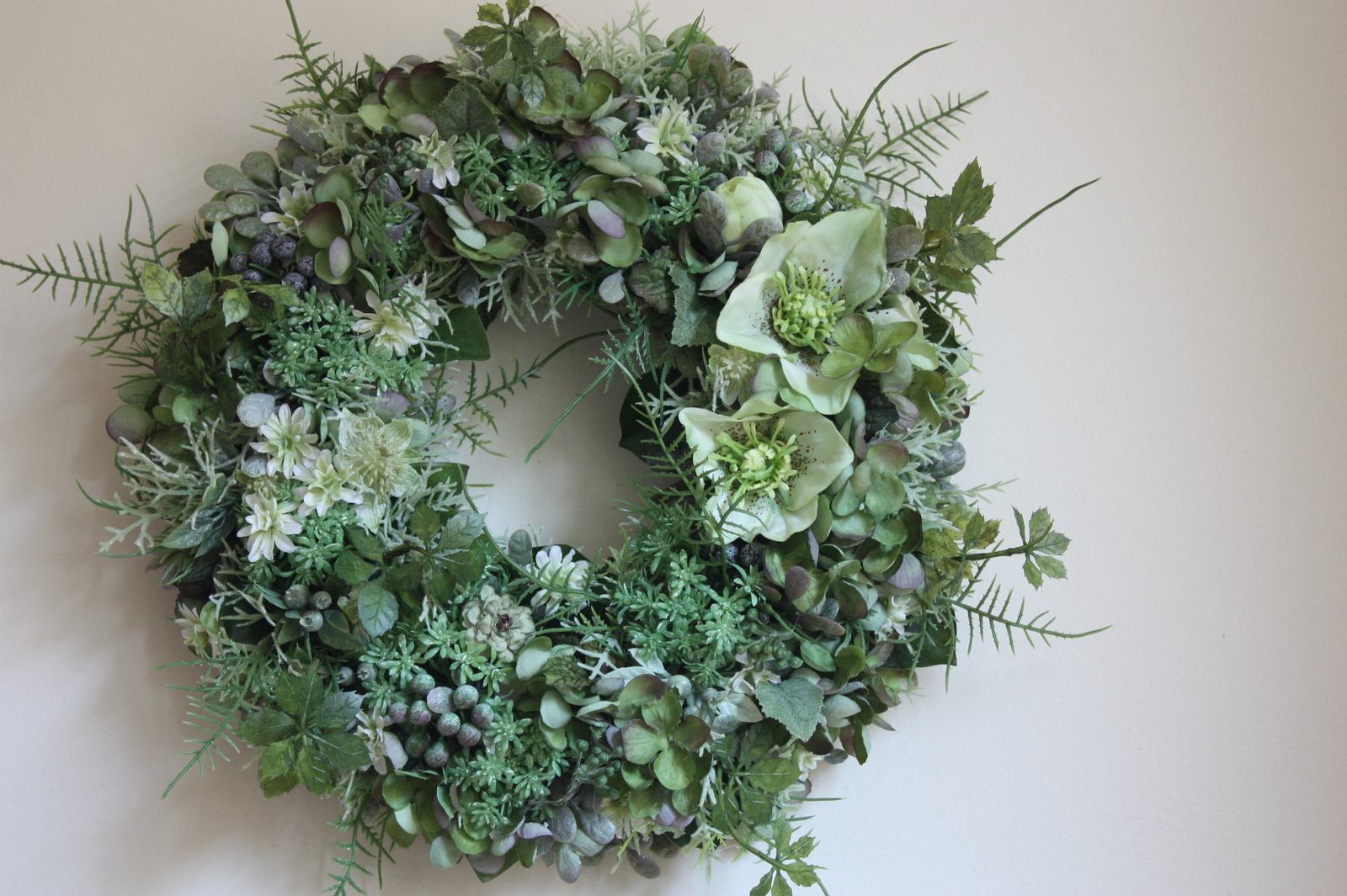~グリーンクリスマスローズリース〜green christmas rose