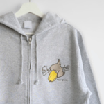刺繍ジップアップパーカー（ハシビロコウ）