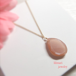 ピーチムーンストーン14kgf ネックレス