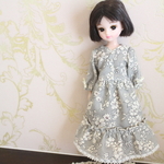 【単品】小花柄コーデュロイミモレ丈ワンピース　グレー　リカちゃん