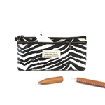 見た目より頼りになるペンケース   Zebra