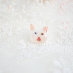 ぺろっと片耳ピアス