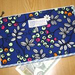 【送料無料】ペタンコ通帳ケース☆六角形の花④