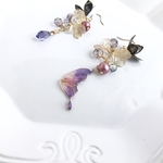 揺れる蝶々　ピアス/イヤリング
