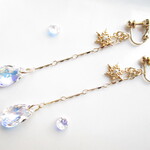 【新作】~snow crystal～雪化粧～【イヤリング】ゆらゆら揺れる スワロフスキー 　雪の結晶 　冬　ロングイヤリング/ネジバネ式イヤリング