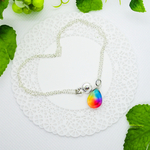 しずく型🌈虹の宝石ネックレス