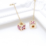 スワロフスキーチャトン＊宝石箱のピアス