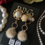 2way   アシンメトリー　ボタンピアス