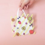大きなマスクケース　フルーツがいっぱい
