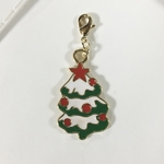 🎄クリスマス🎁マスク・ファスナーチャーム　ふんわり雪のクリスマスツリー