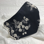 ブラックレース刺繍マスク