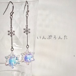 冬＊スワロフスキー雪の結晶ピアス①