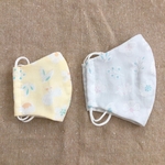 【親子セット送料込】親子ペア立体マスク SSサイズ(3歳〜5歳用)と成人女性用サイズ【花柄 GRY × YEL】