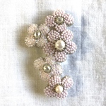 ビーズ刺繍ブローチ　ジャスミン　ピンク