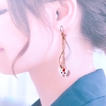 2021年幕開け牛さんピアス　干支　ロング　クリスマスラッピング無料